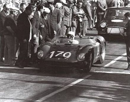 Leandro Terra i Cesare Toppetti - Ferrari Dino 196 SP.